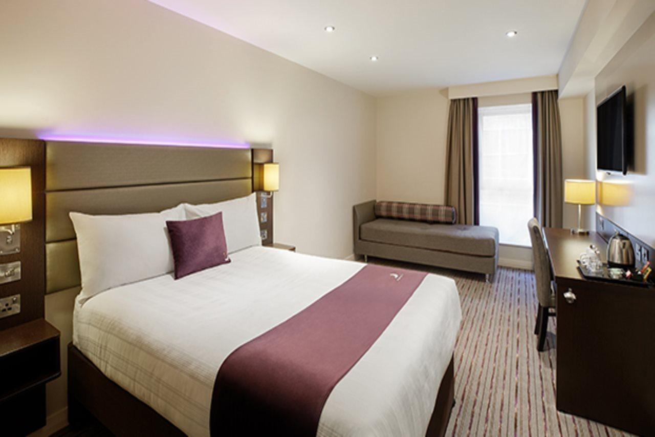 Dundee East Premier Travel Inn Екстер'єр фото