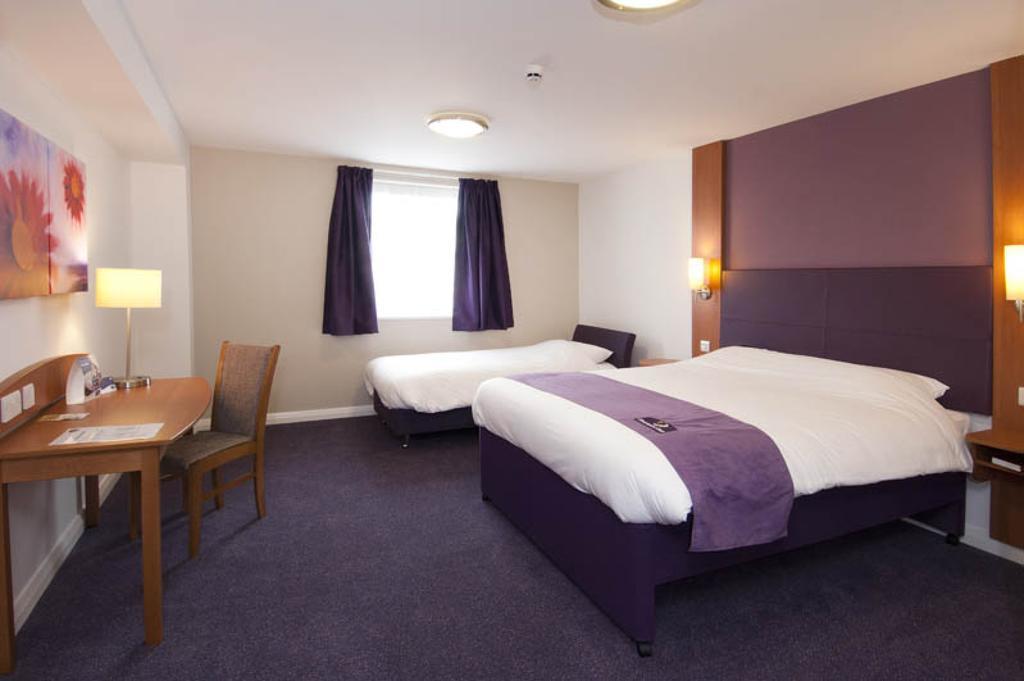 Dundee East Premier Travel Inn Номер фото