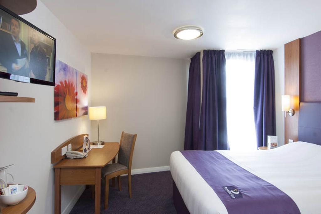 Dundee East Premier Travel Inn Номер фото